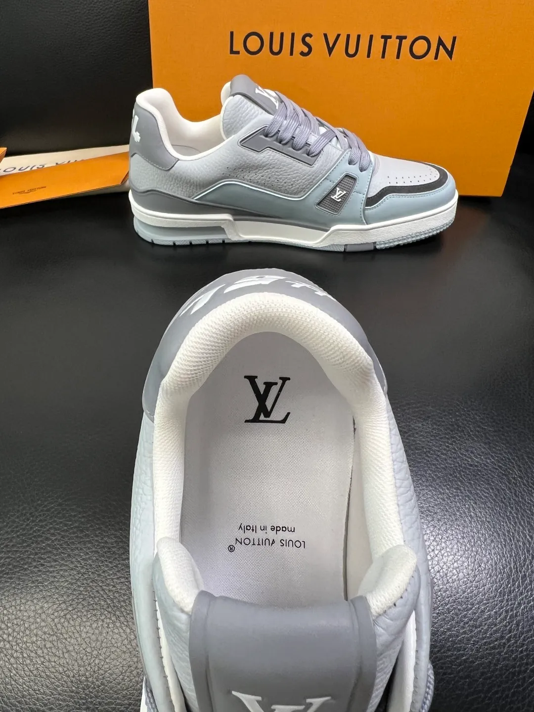 Men's shoes 💰820 Lv high quality top handicrafts Louis Vuitton, counters are equipped with the original factory, the uppers are imported from Italy, high-quality splicing colorful complex crafts, imported cowhide lining is soft and comfortable, soles: original soles specially provided by the original factory, T men's shoes 💰U exclusive movable molded soles are super comfortable, original factory single goods, code number 38-45 (customized 46)